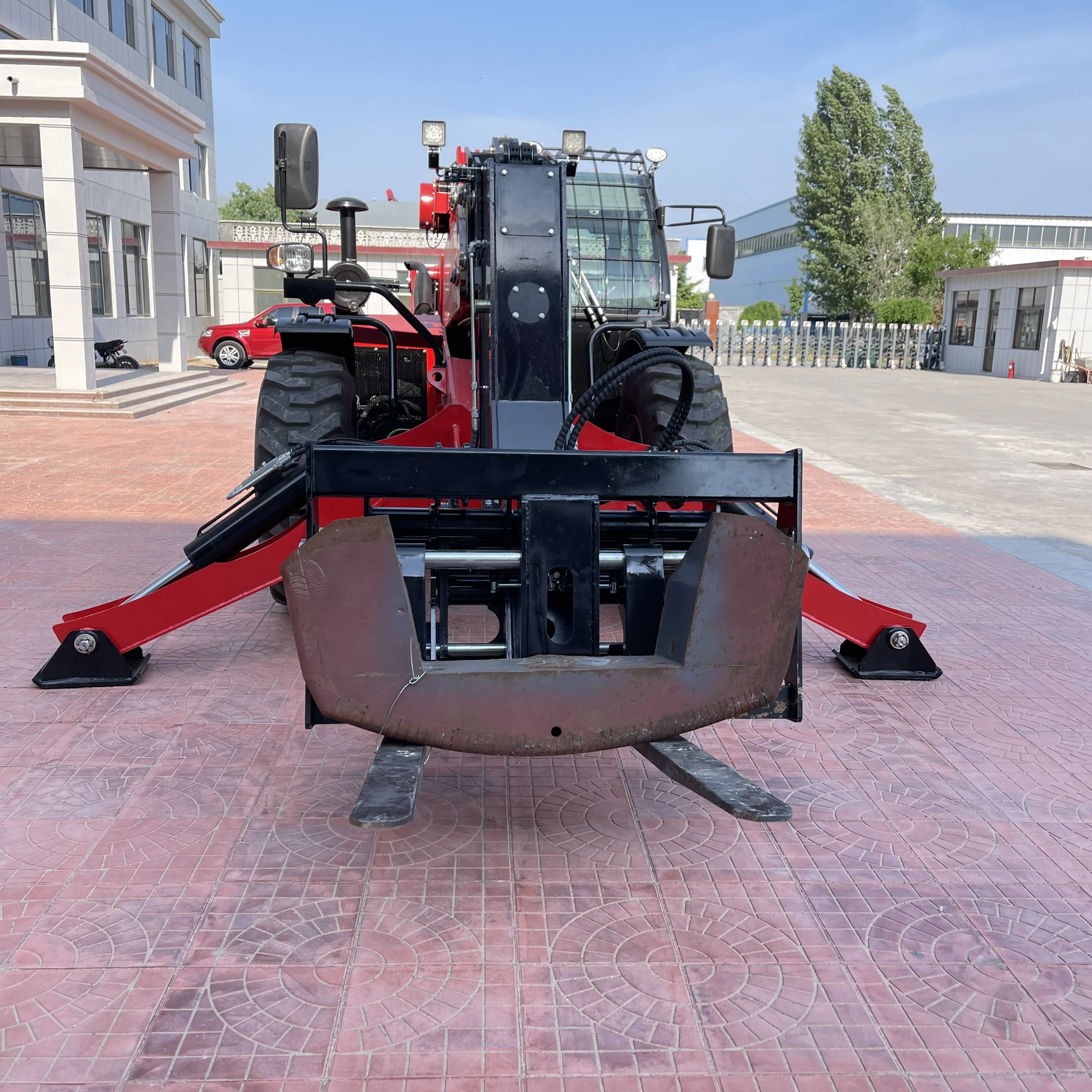 Lifting Machine 4X4 Telehandler Forklift 4ton 18 m telehander for sale with Europe 5 engine