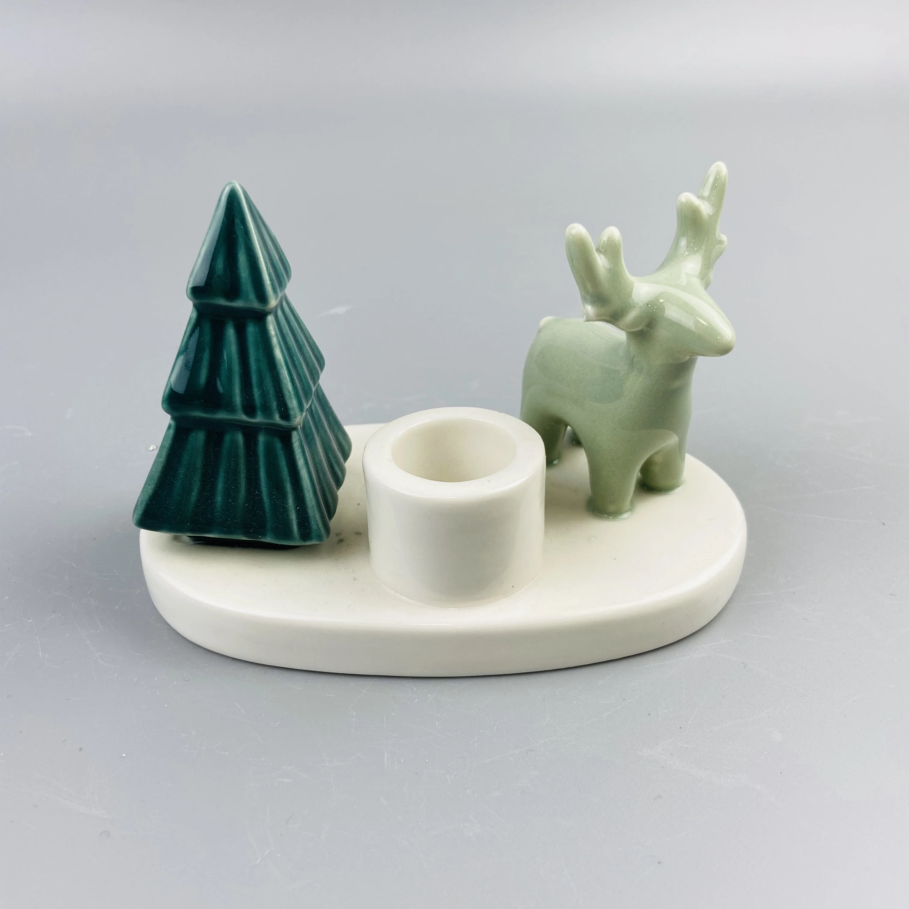
Newest deer and Christmas tree decor porcelain candlestick holder 