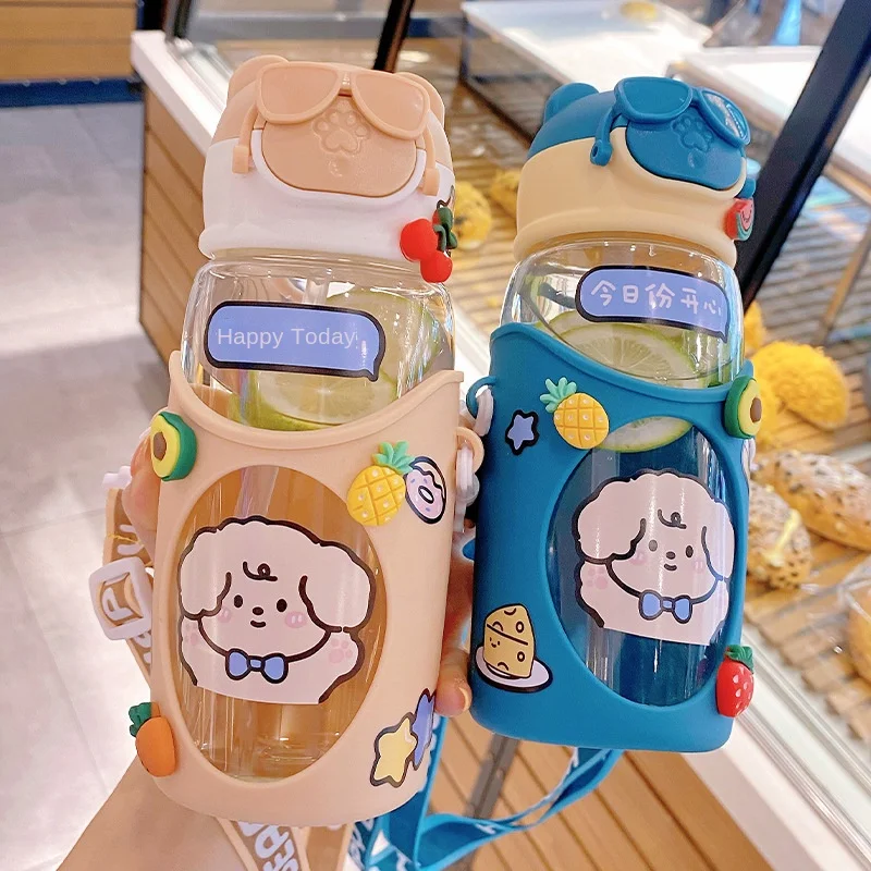 New kids children straw cute cartoon glasses plastic water Cup wholesale kid portable plastic water bottle with strap