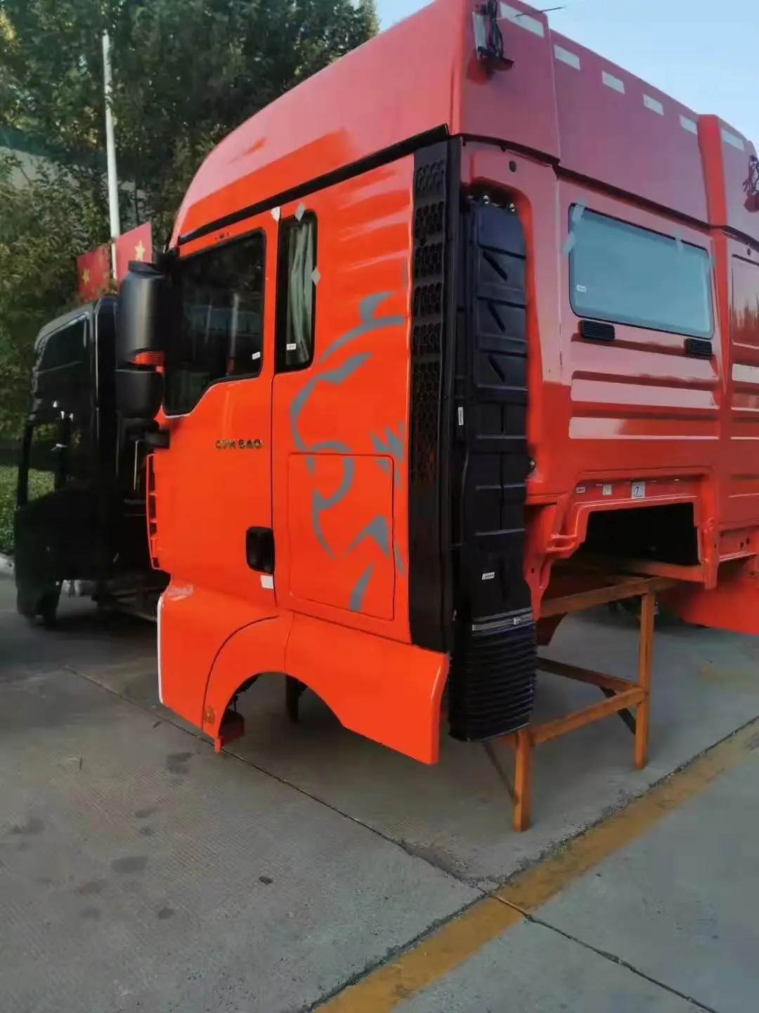 howo 4x4 truck diesel double rack extended crew cab