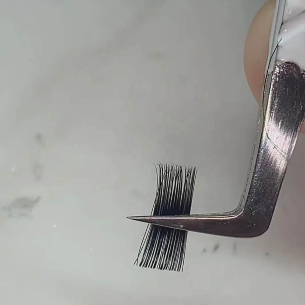 Korean pbt fiber lashes supplies 5-25mm C CC D DD L M curl lashes trays easy fan super soft eyelash extension