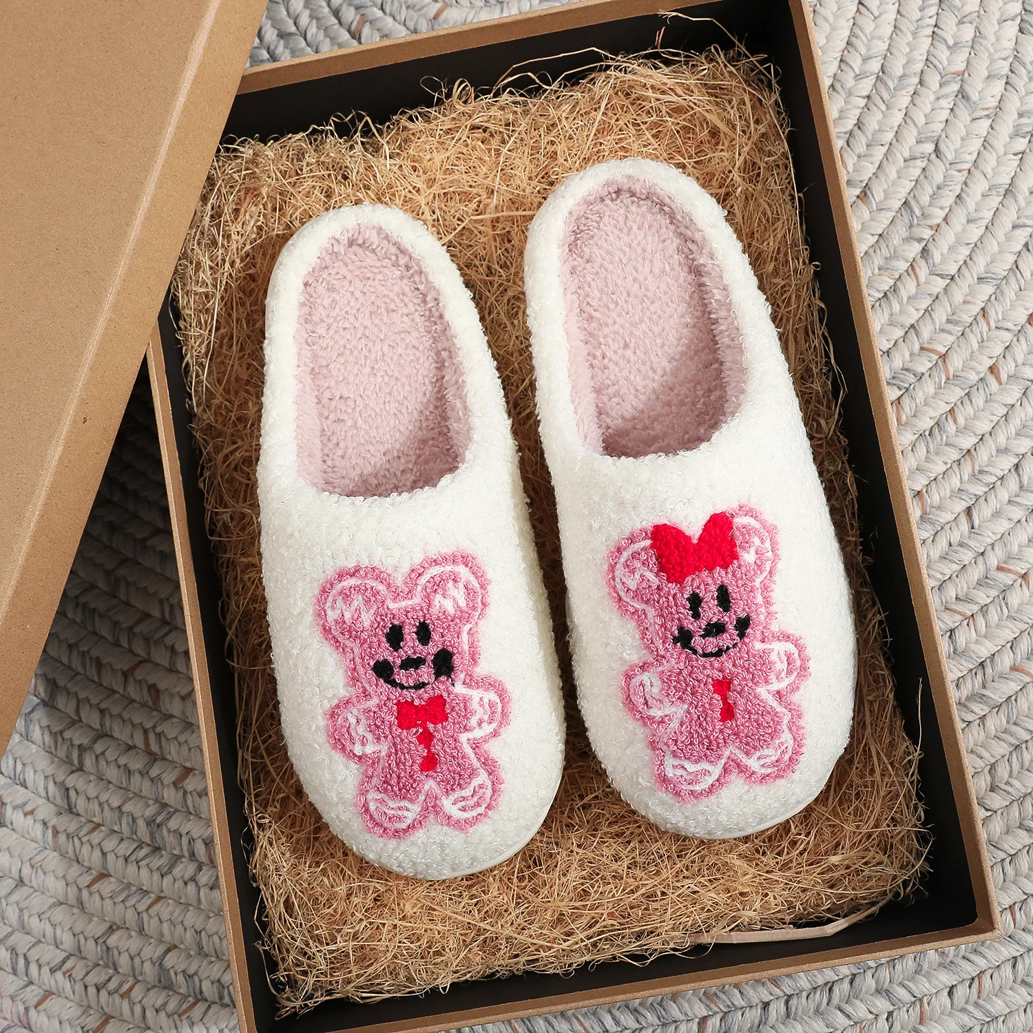 Custom christmas embroidered Slippers Home Indoor Non Slip Plus Velvet Thickened Cotton Slippers