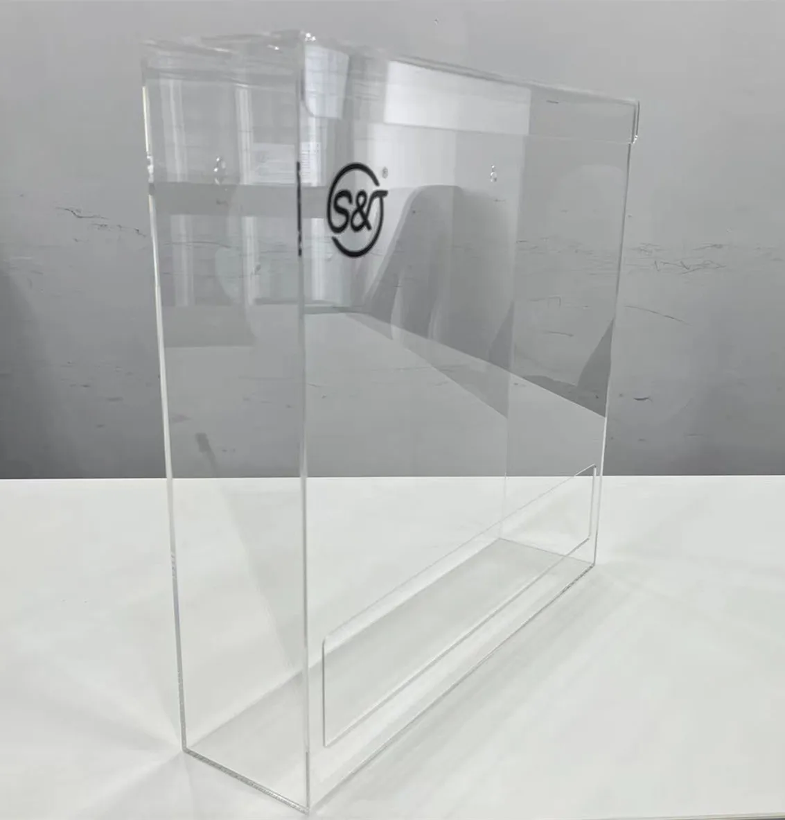 SJ Gown Dispenser Transparent High Quality Bottom Dispensing Wall Mounted Disposable Coverall Isolation Gown Dispensers