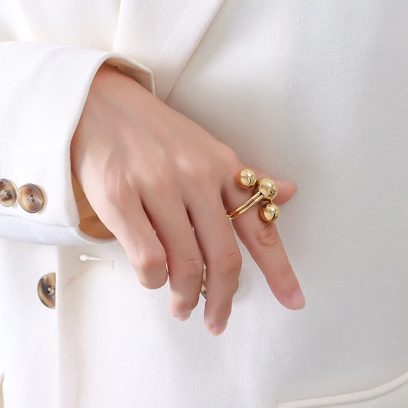 Wholesale Classic 18k PVD  Gold Plated Geometric Round Bead Spiral  Ring Chunky Stainless Steel Ball Twisted Barbell Spiral Ring