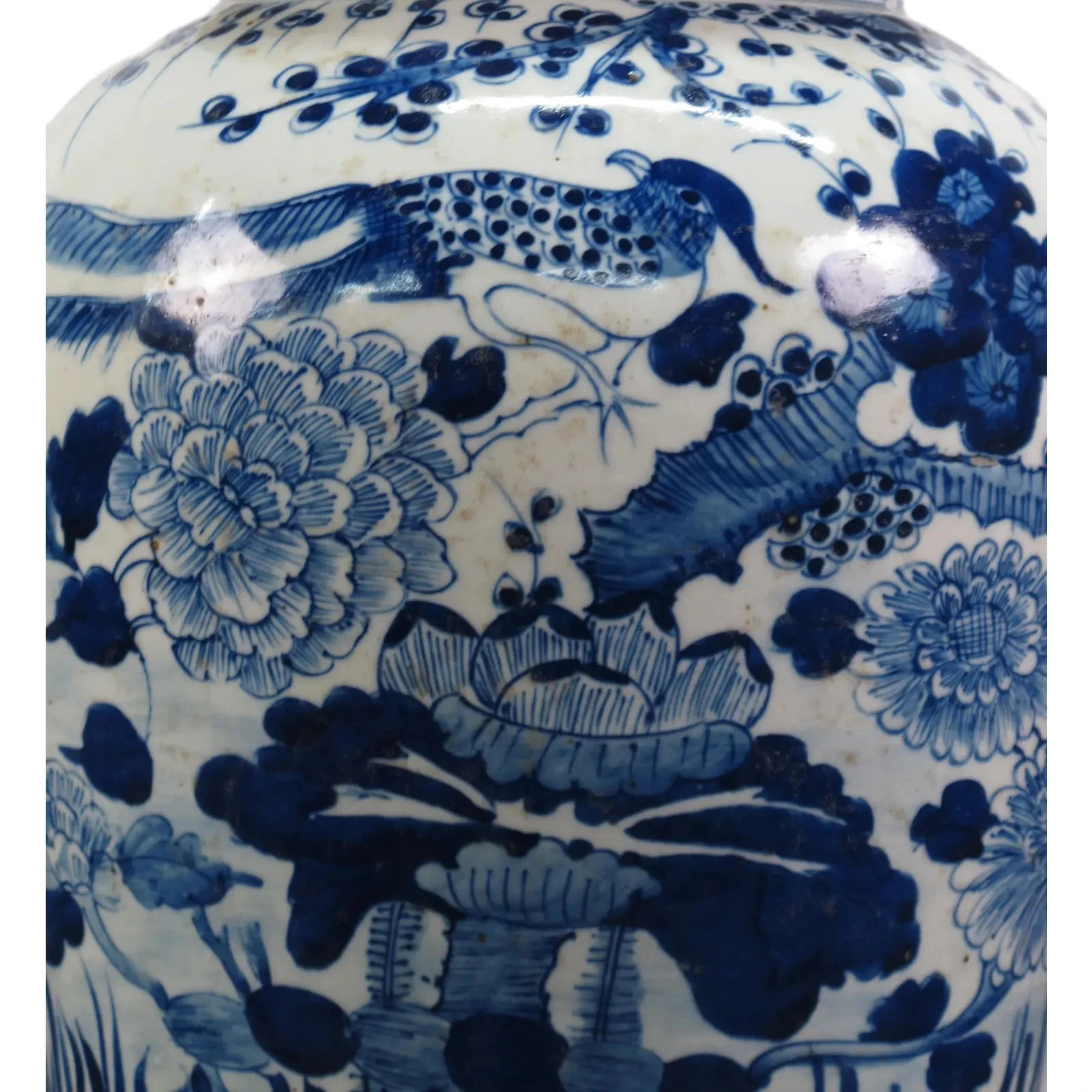 Large Chinese blue and white porcelain hand painted temple ginger jars with interlocking branch lotus pattern for home decor