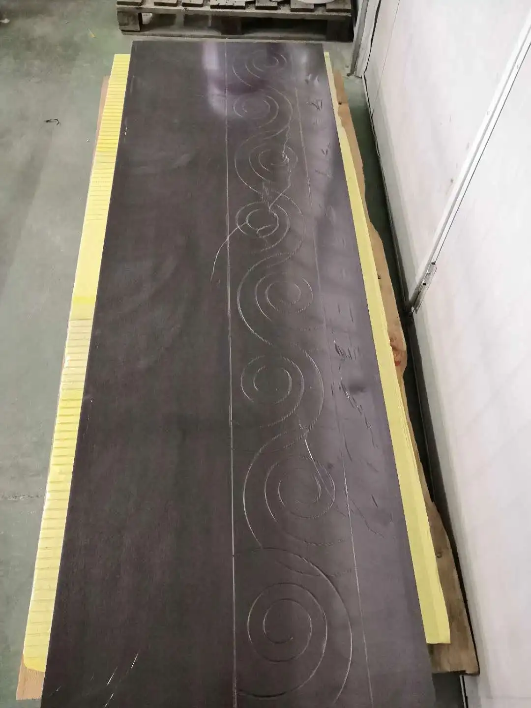 factory price laminated extrusion interior full hollow wpc doors with door frame