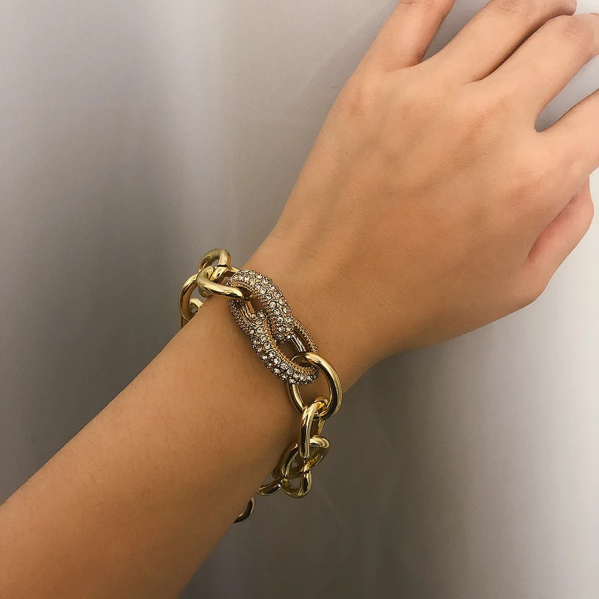 2021 Hip Hop Jewelry Fashion Miami Cuban Chain Bracelet Iced Out Diamond Bracelet