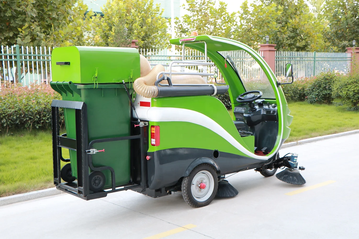 Professional Manufacturer Industrial Small Street Road Sweeper Garbage Collect Electric Car