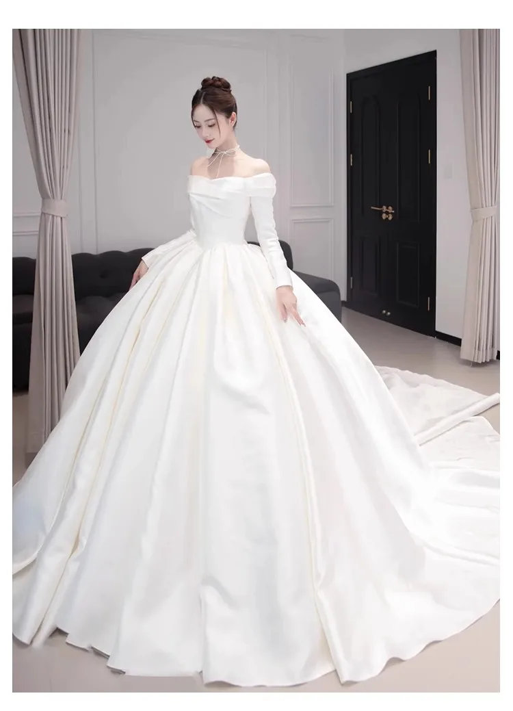 ZX-550 High-end wedding dress bride 2024 autumn / winter new retro heavy industry satin outdoor marriage gown