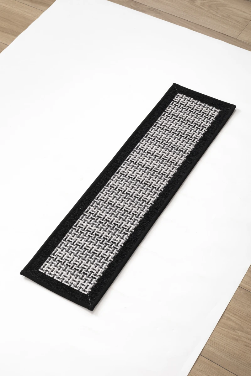 Modern Non-Slip Stair Treads Carpet Self-Adhesive Linen Surface Washable Backing Indoor Kids Elders Wooden Steps Runner Home