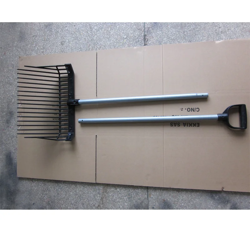 Wholesale Steel Fork Steel Gardening Hand Tools Farming Pitch Fork Hay Fork For Horse Barn