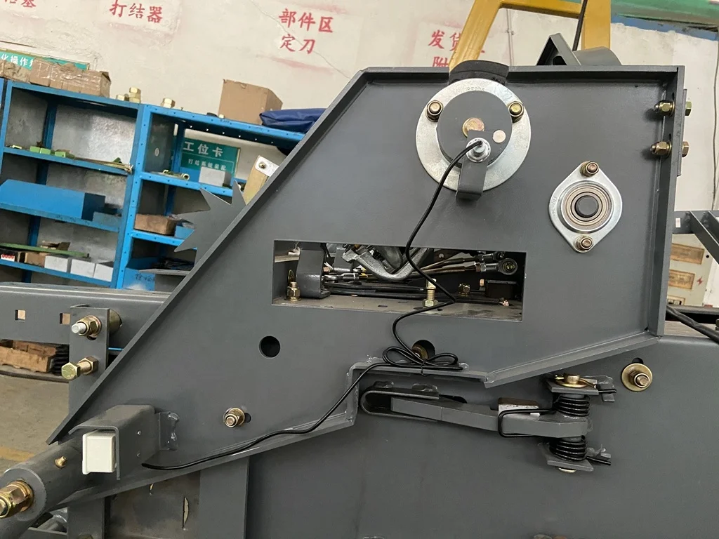 Baler Parts Vintage  White Ceramic Spool Insulator For Agricultural Machinery