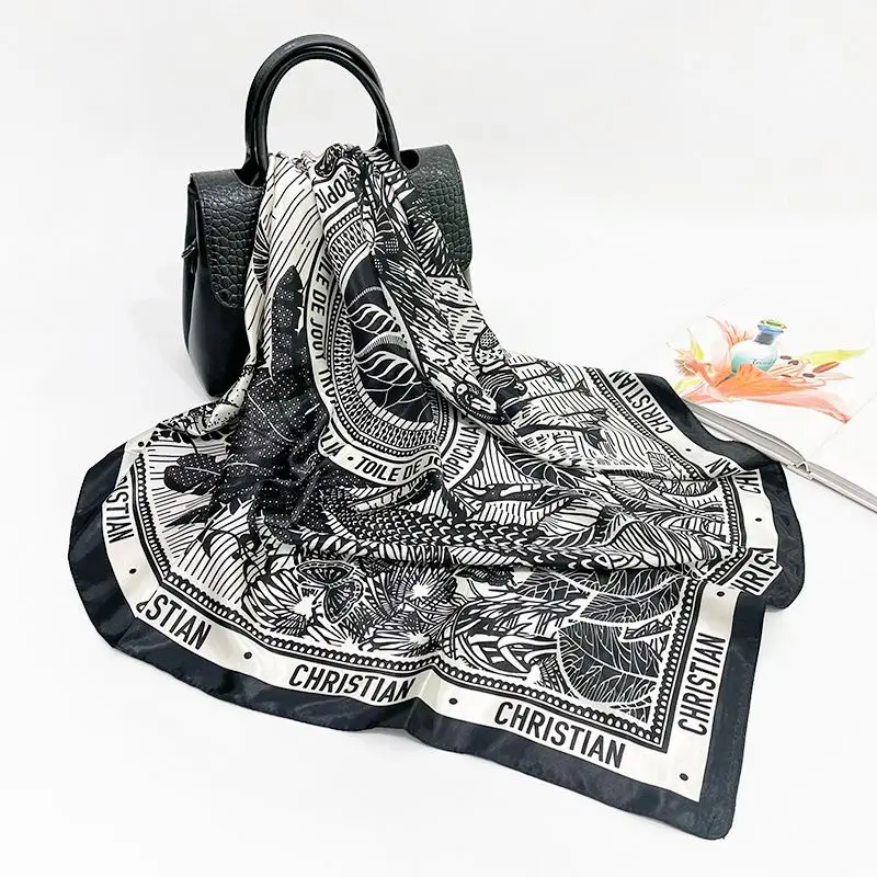 2021 Famous Brands Ladies Silk Designer Square Hair Scarf Hijab Printed Women Satin Silk Head Scarfs 90*90