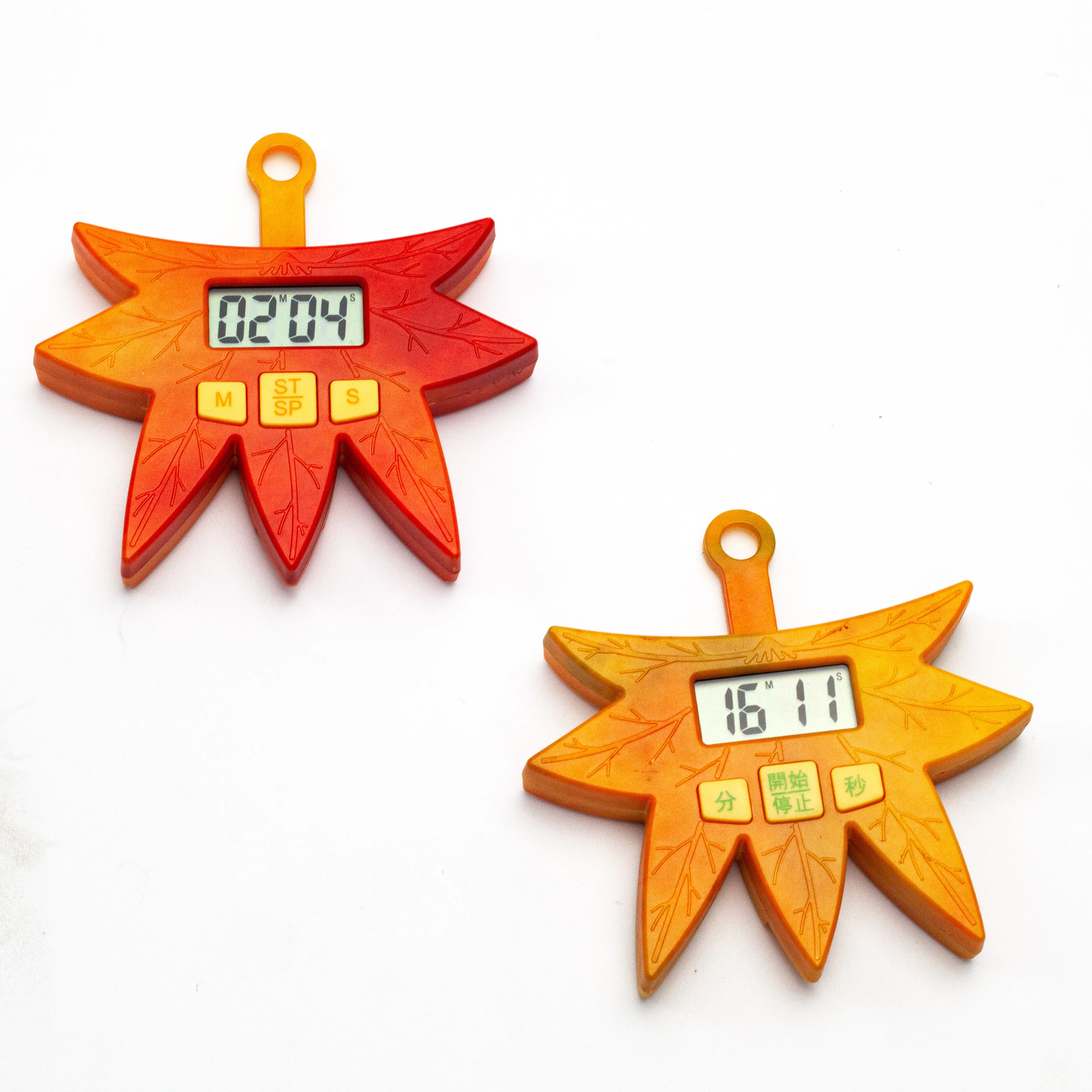 Electronic timer with maple leaf shape, magnetic suction, standing and portable promotion mini small cute digital timer