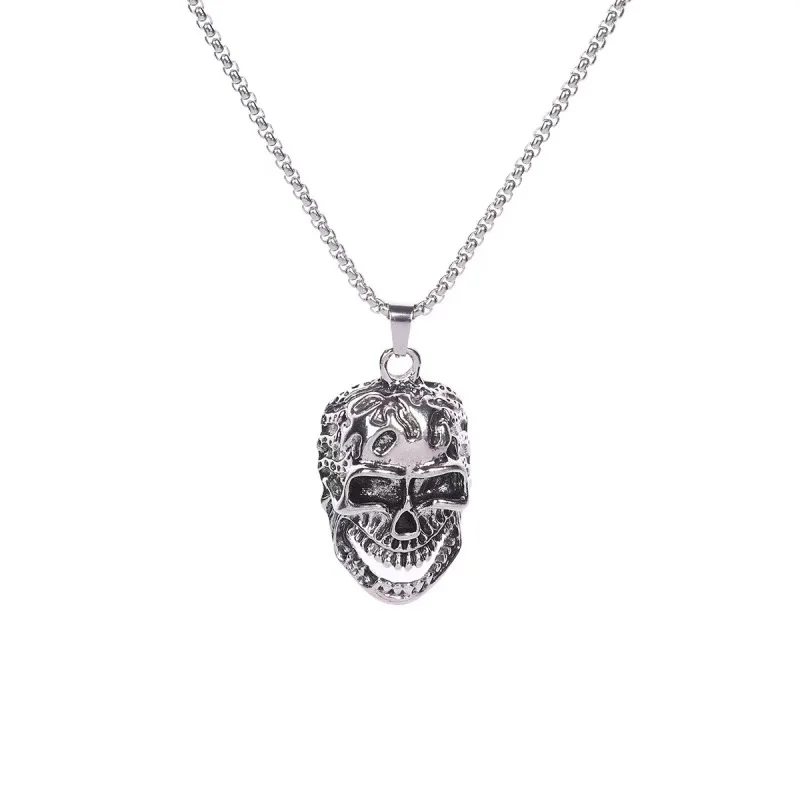 Delicacy stainless steel jewelry pendant Skull popular necklace colorfast Antique silver Halloween Jewelry for men