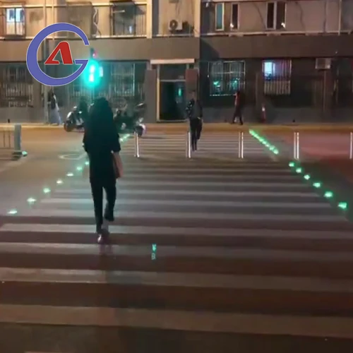 СВЕТОДИОДНЫЙ дорожный маркер на солнечной батарее