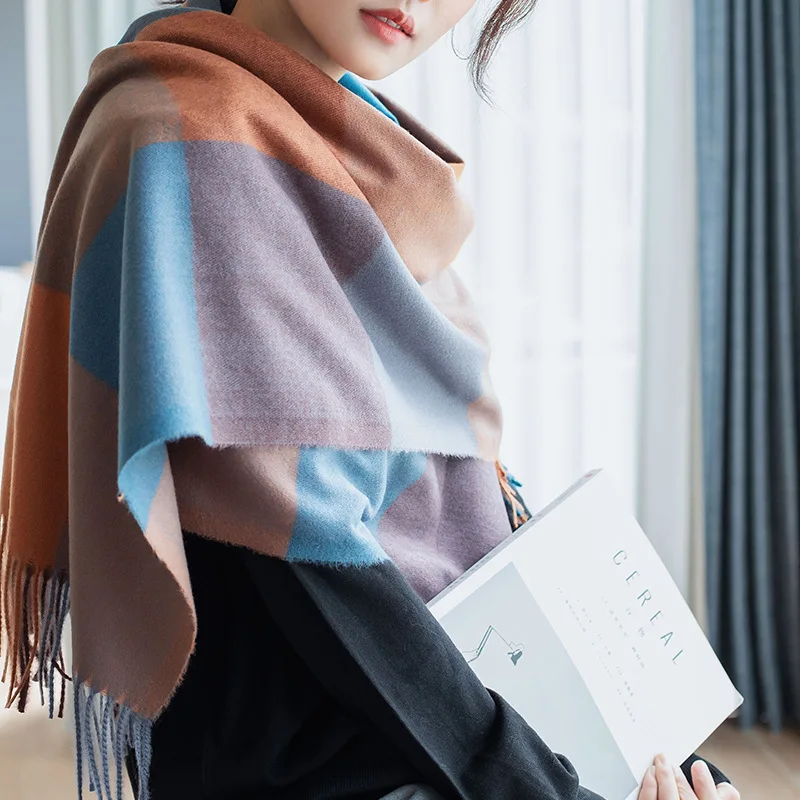 Factory Wholesale High Qualit New Korean style cashmere scarf fringed shawl plaid scarf women
