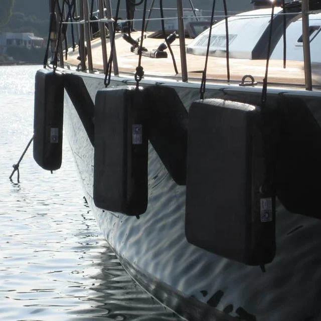 Factory Wholesale heavy duty customized  large  marine balloon boat fender pvc Inflatable Yacht Fender