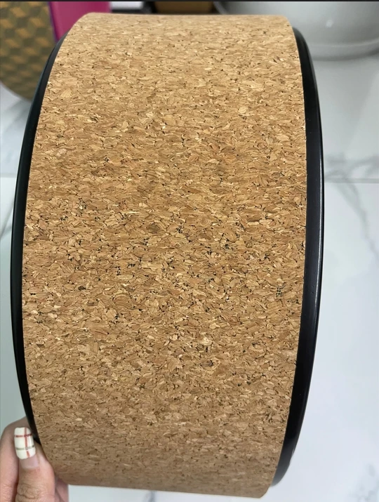 Umicca Eco-Friendly Fitness Backbend Yoga Stretching Deep Tissue Massager Natural Cork Back Stretcher Roller Wheel