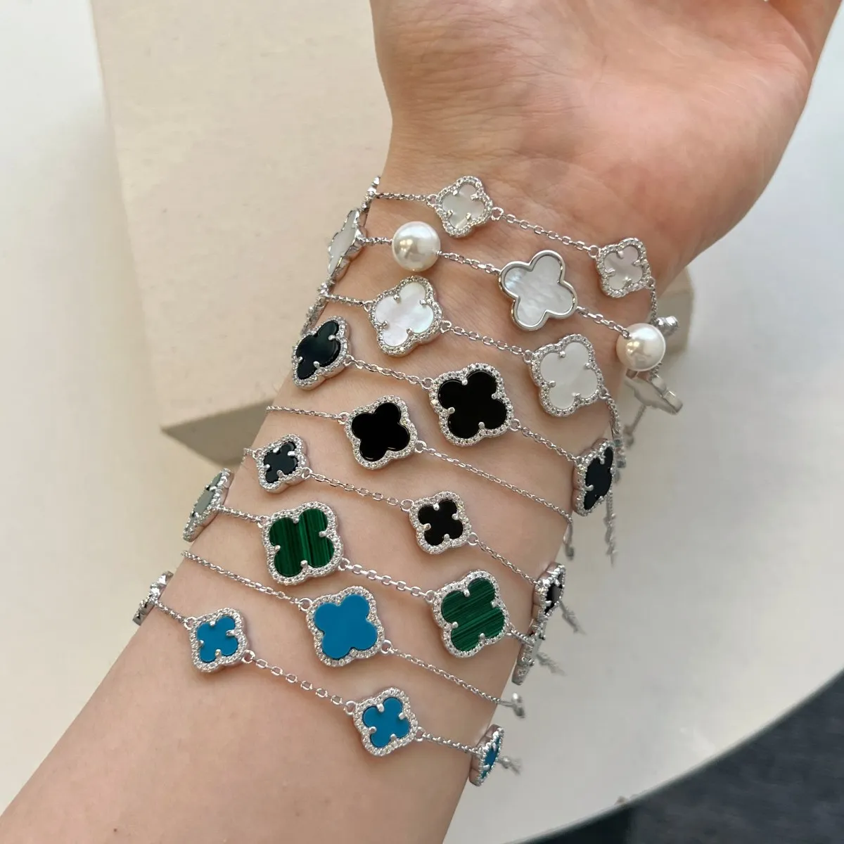 Dylam Hot Sale Lucky Four Leaf Clover Bracelet S925 Silver Jewellery Charm White Shell 5A Cz Cubic Zirconia Bracelets For Women