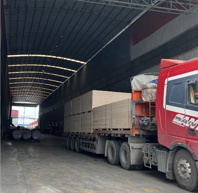 Optimal price packing grade plywood/5/9/12/15/18mm commercial plywood