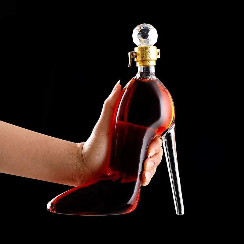 Factory Price New High Heels Shaped Glass Wine Whiskey Decanter Wholesaler