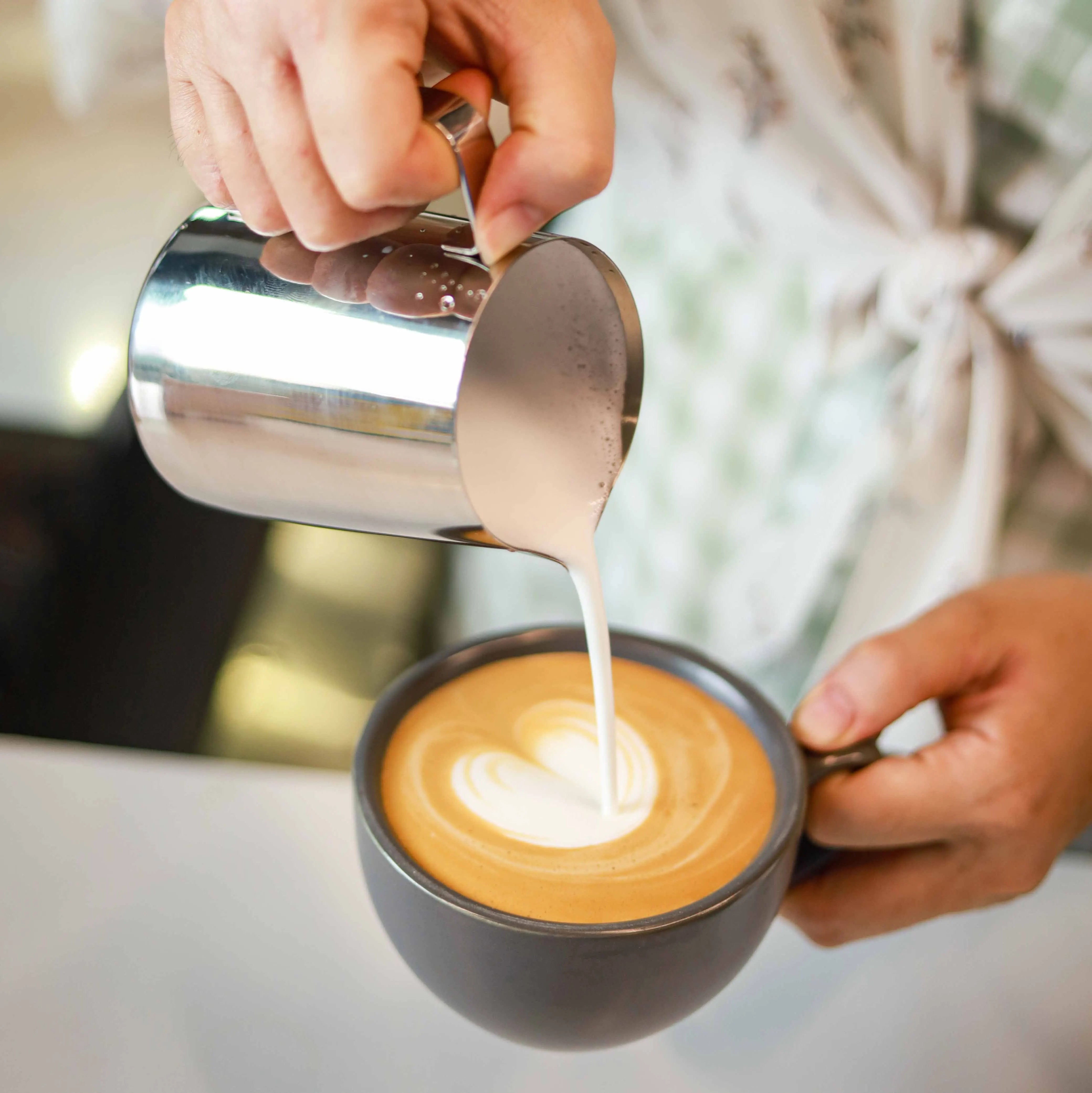 Metal galvanized steel milk pitcher custom made frother pitcher latte art coffee milk jug with handle