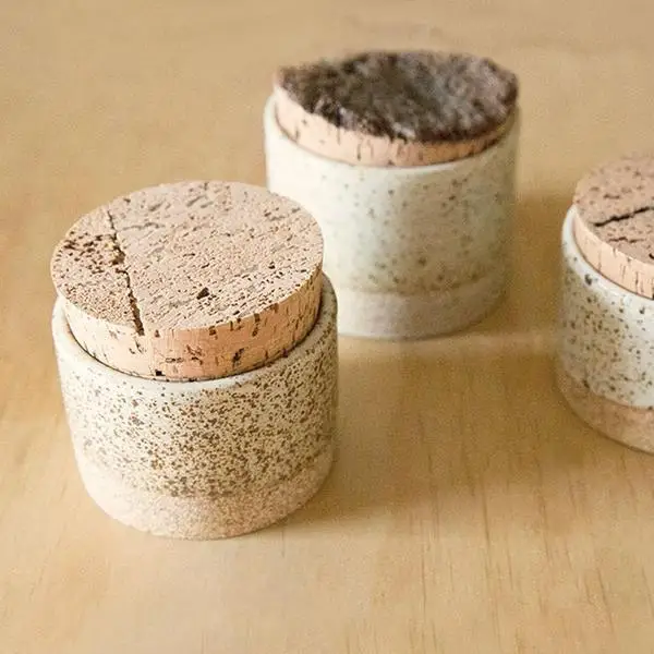 cork lids for candle glass jar custom size and shape natural or synthetic cork lid cork bark stopper lid for ceramic cup