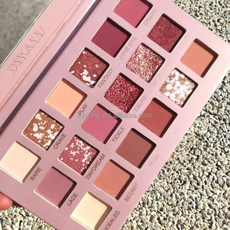 eyeshadow palette (3).jpg