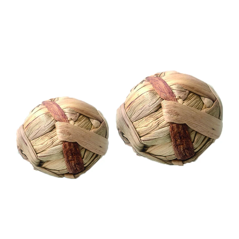 Small Animals Play Balls Hand Woven Grass Ball for Rabbit Guinea Pigs Chinchillas Hamsters