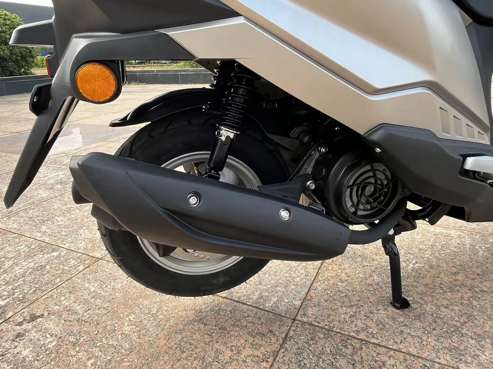 2024 Лидер продаж 150cc автоматический гоночный мотоцикл индивидуальные газовые скутеры