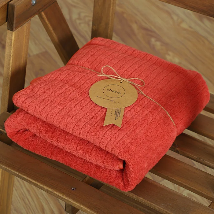 New Wholesale custom logo comfortable rectangle large size bath towels for bathing