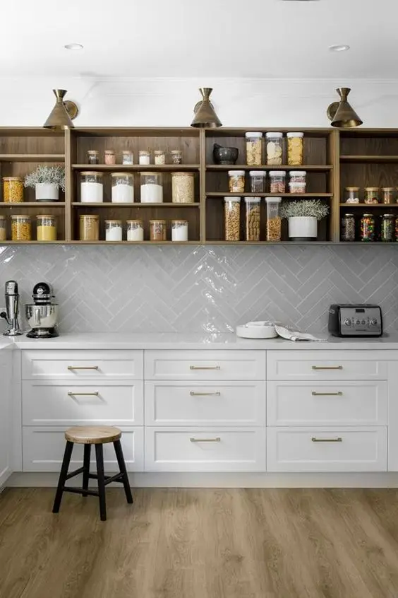 2023 Artisan Bespoke New Wooden Butlers Pantry Organization Kitchen Pantry Cabinet Storage Design