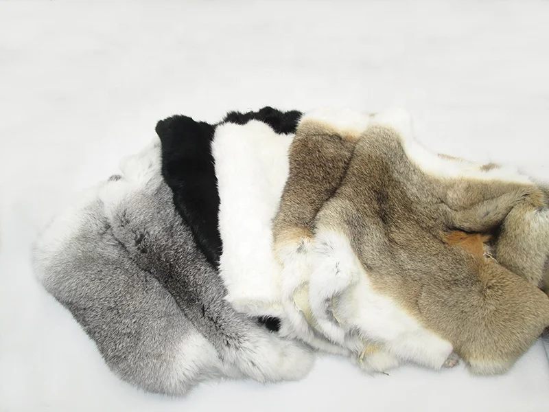Factory Price Chinese Fur Normal Size Natural Grey Chinchilla Color Fur Pelt Soft Full Real Rabbit Fur Skins