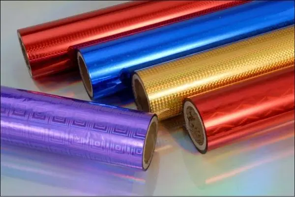 Royal Glory BOPP Laser Colorful Iridescent Metalized Holographic Film Roll For Packaging Lamination