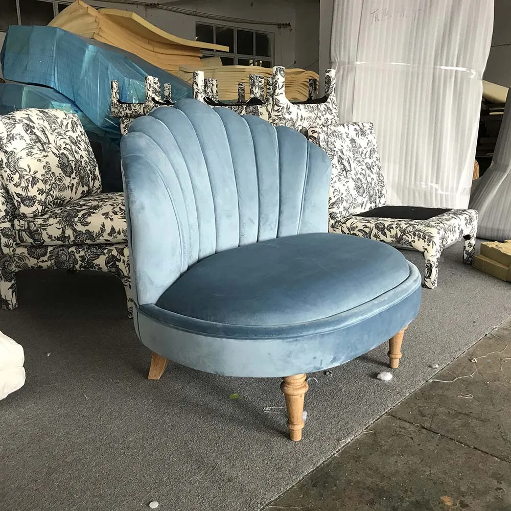 Modern Light Luxury Velvet Button Tufted Antique French Style Living Room Chair