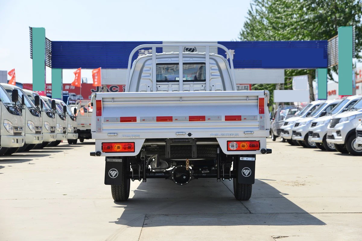 Hot sale mini 4x2 2 ton 4 wheels 175/70r14lt tyres gasoline 91hp engine 5340x1680x1920mm dimension flatbed fence van cargo truck