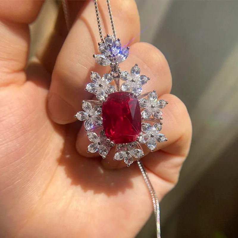 CAOSHI Luxury Ruby Red Gem Flower Shaped Chain Necklace Charm 925 Silver Plated Cubic Zirconia Pendant Ladies Necklace for Women