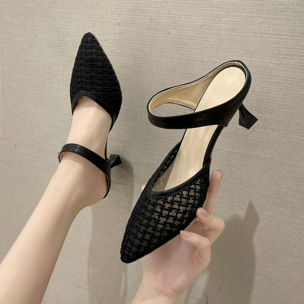 2022 new design summer Korean women mesh breathable thin-heeled slip-on cool fashion high-heeled slippers