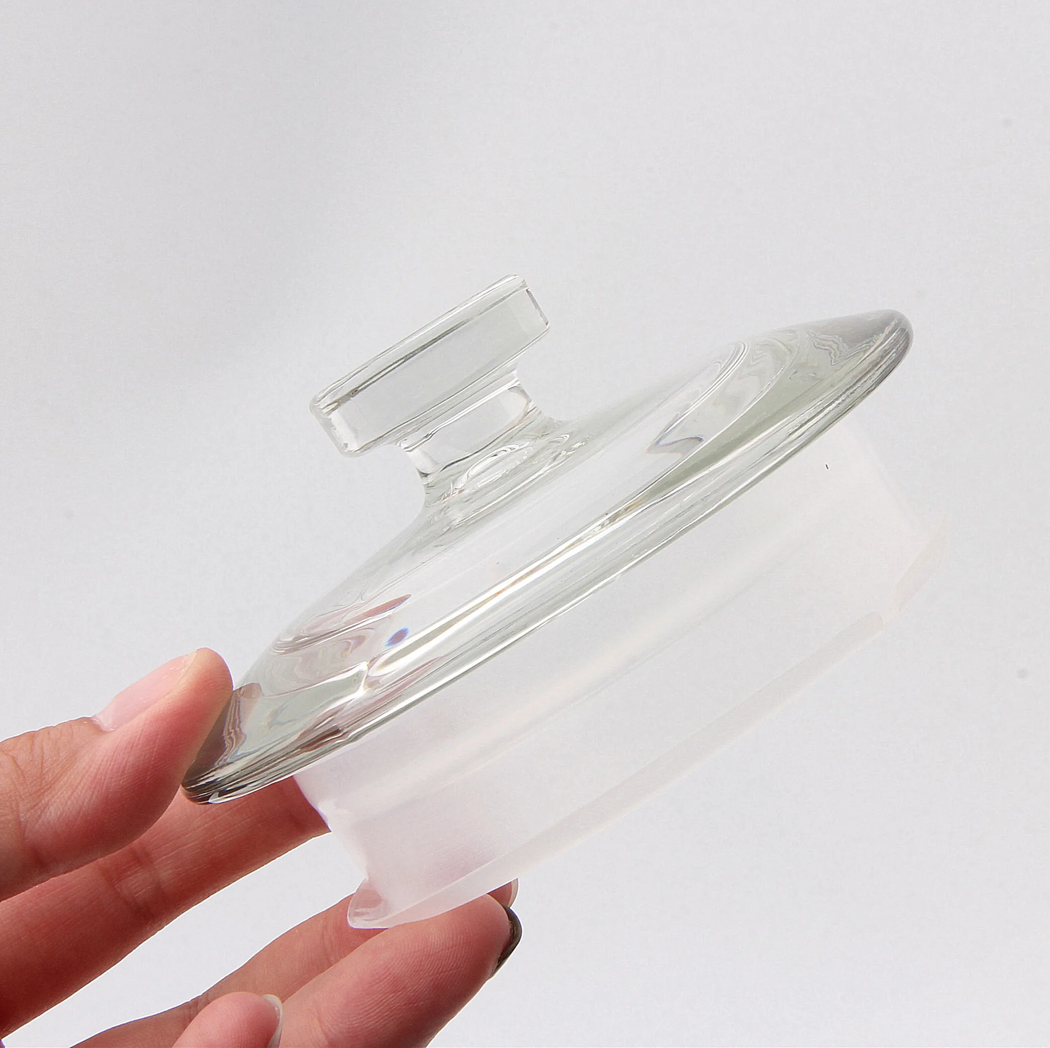 High quality market popular square clear embossed glass storage jars with glass lid kitchen decoration custom food safe