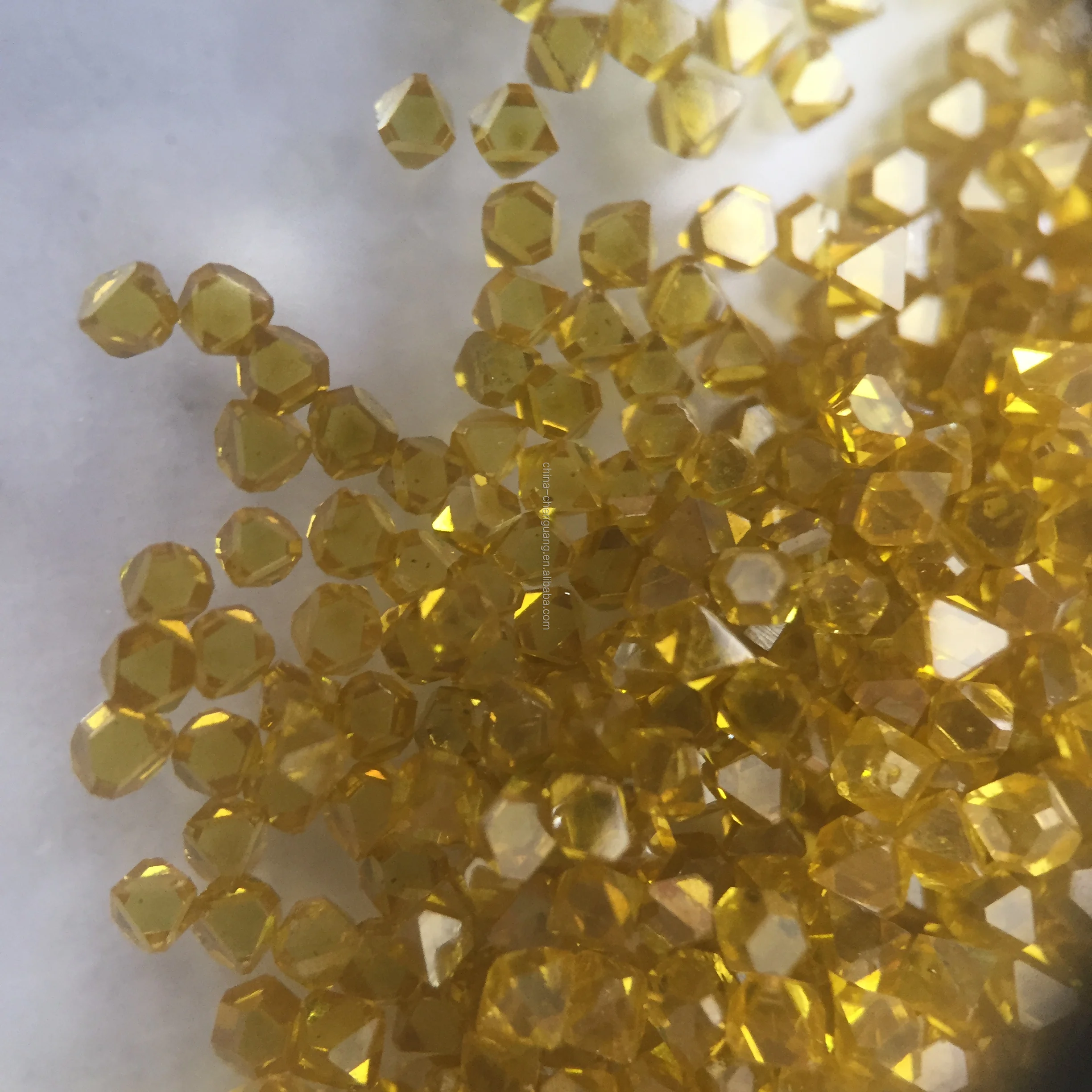 sharp octahedral diamond for single point dressing tools
