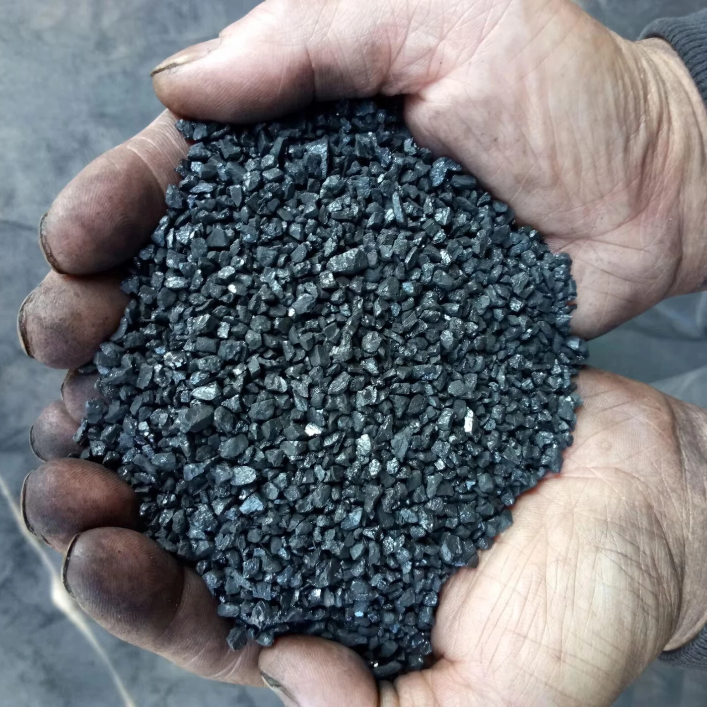 Source manufactory supply CAC/Calcined Anthracite Coal FC95%S0.3%Ash8% used as fuel and carbon additive at competitive price