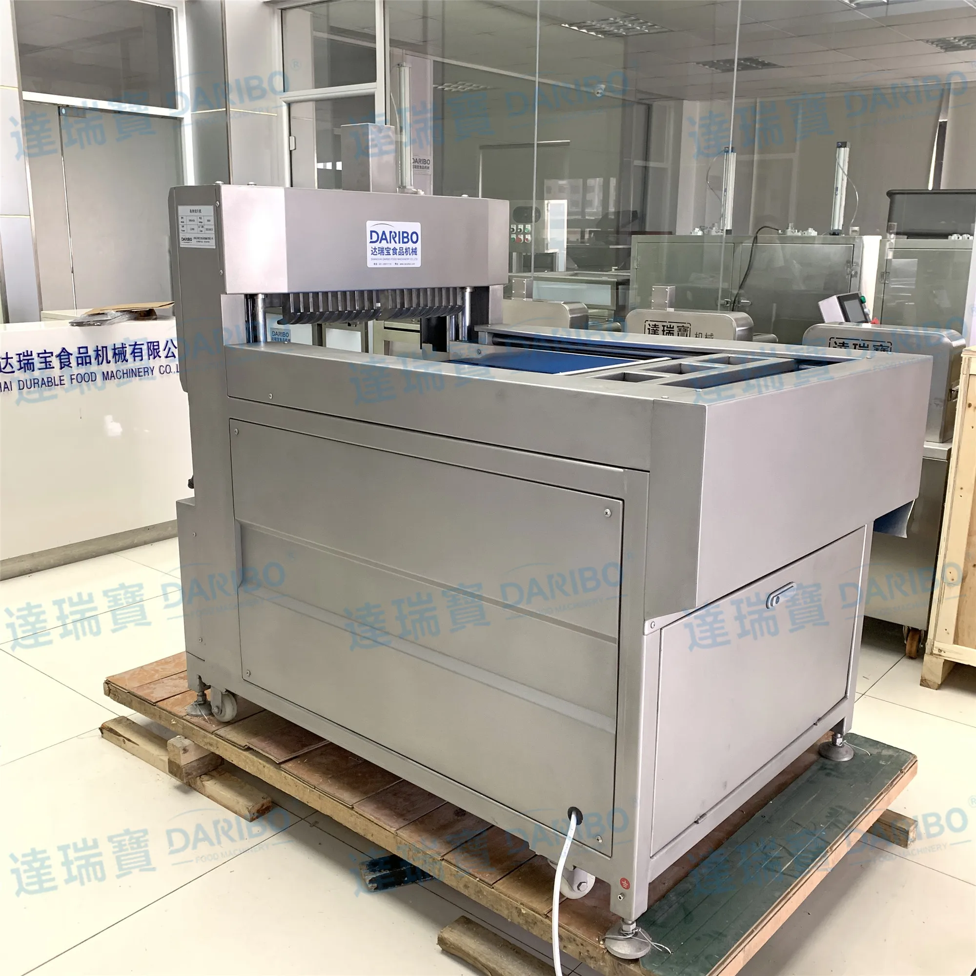 High Precision Cutting Mutton Rolls Cubes Frozen Beef Cubes Cutter Cod Slicer Compound Fish Processing Machine