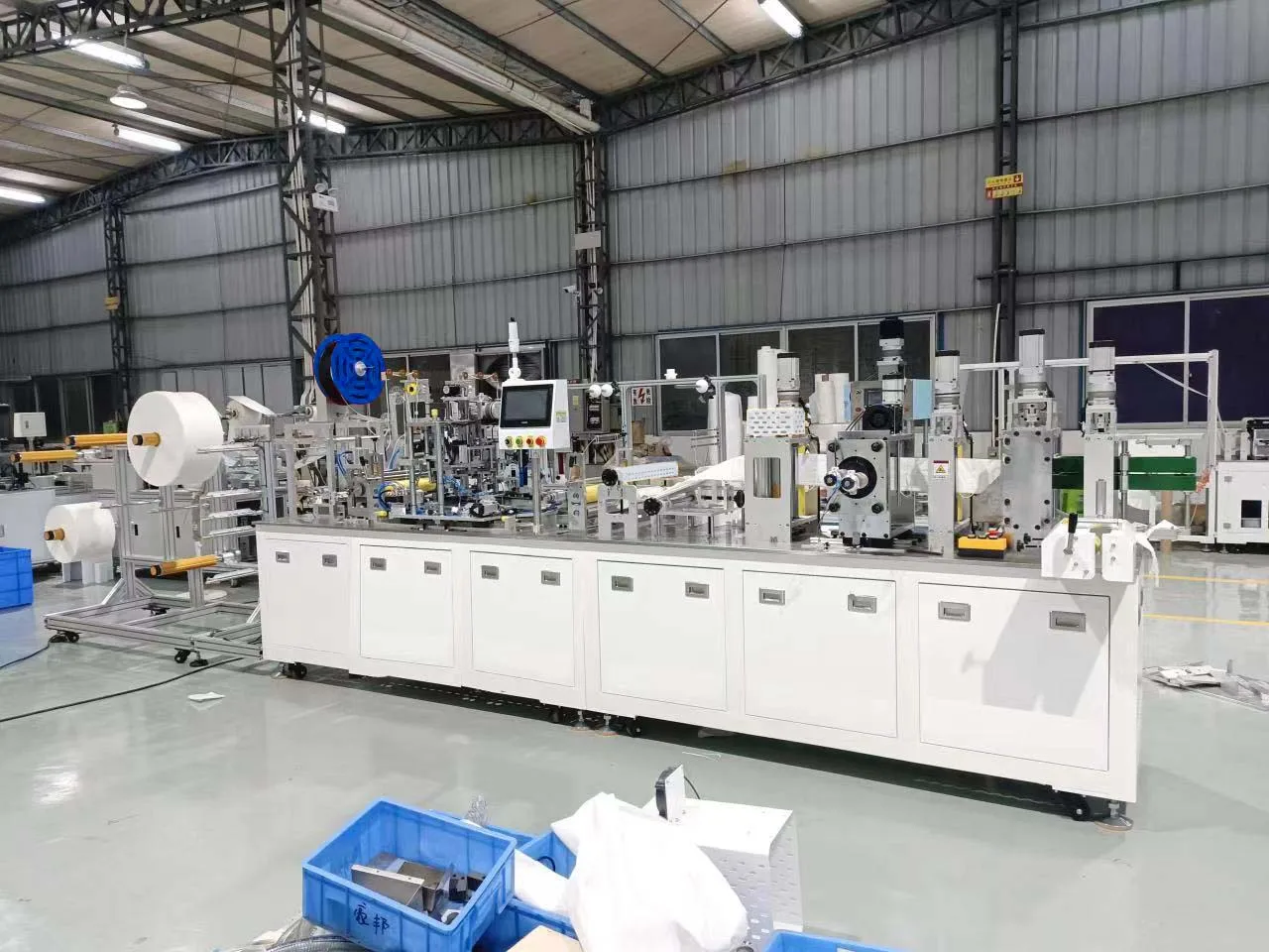 Full Automatic Non-Woven Dust-Proof Mask Machine Mask Making Machine