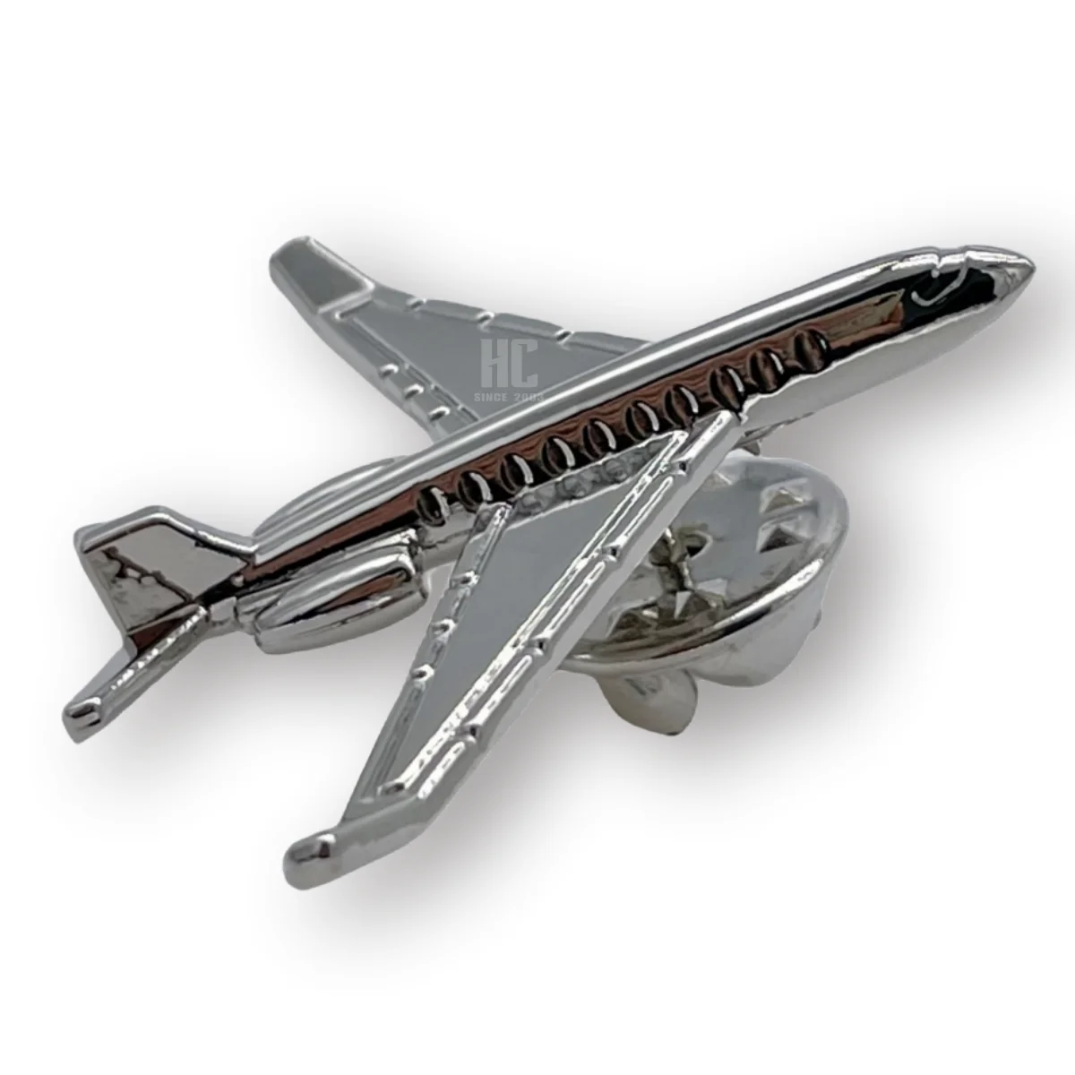 20 Years  Factory Custom shiny silver beautiful 3D Passenger aircraft Lapel Pin