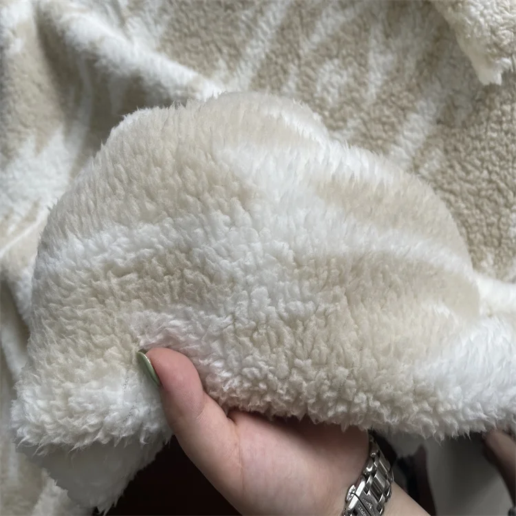 
100% POLY DOUBLE SHERPA CHEAPER FASHION HIGH QUALITY STOCK FABRIC IN PLAID 