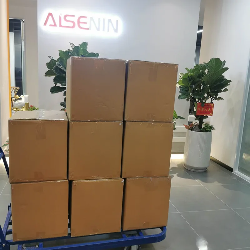 tool bag shipping _.jpg