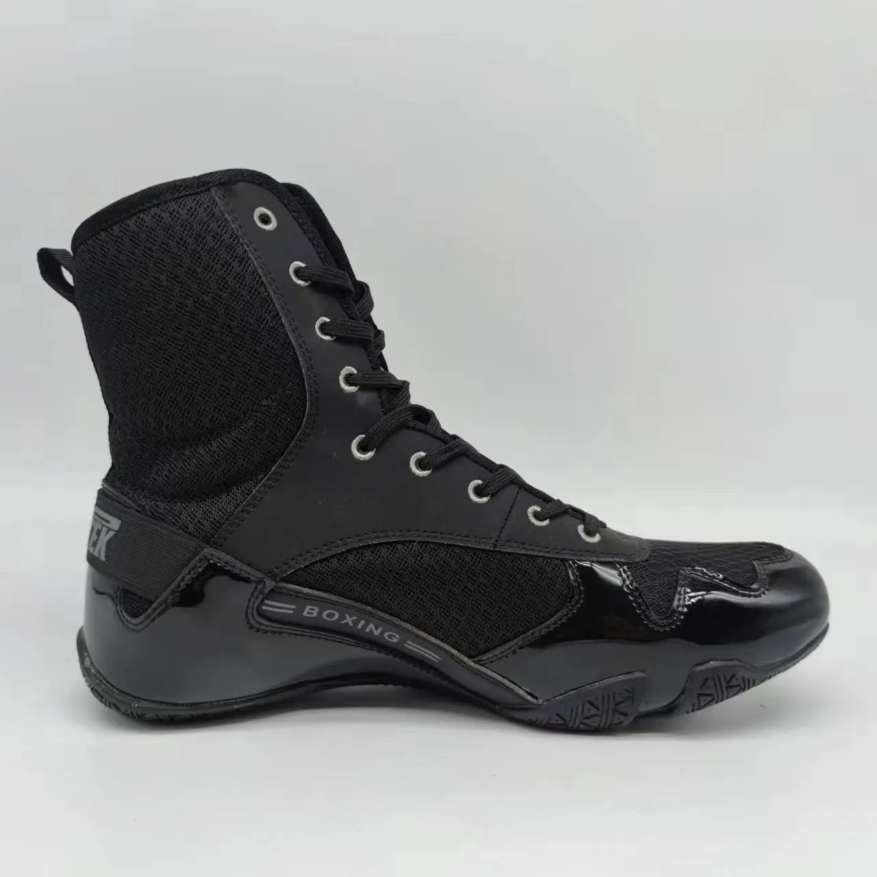 Factory Custom OEM Training Boxing Knee High Boots Custom Design Tall Retro  Knit Boxing Shoes For Men