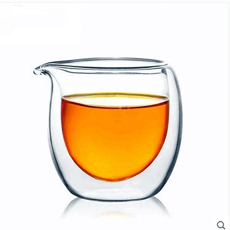 200ml Heat Resistant Clear Borosilicate Double Wall Glass Tea Cup with Spout for Tea and Coffee Sharing