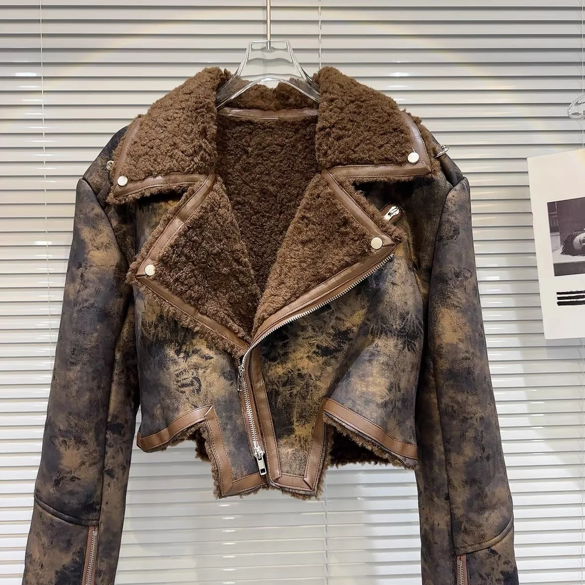 OUDINA Fashionable Winter Motorcycle Diagonal Tie-dye Pattern Fur Faux Leather Jacket Coat Bomber Jacket